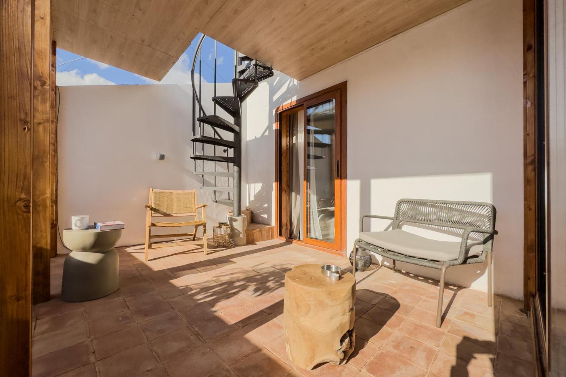 Oasis Suites Near Picasso Museum Barcelona Exterior photo